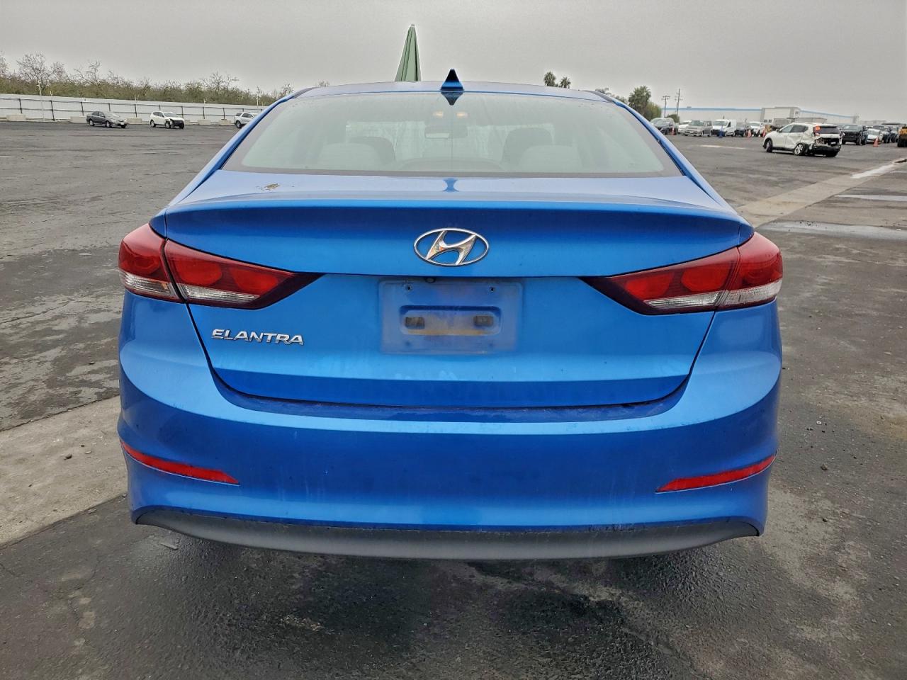 2017 HYUNDAI ELANTRA SE photo 11