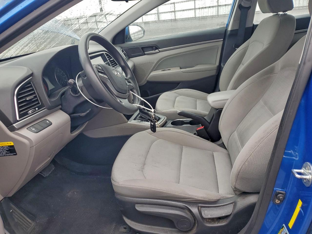 2017 HYUNDAI ELANTRA SE photo 13