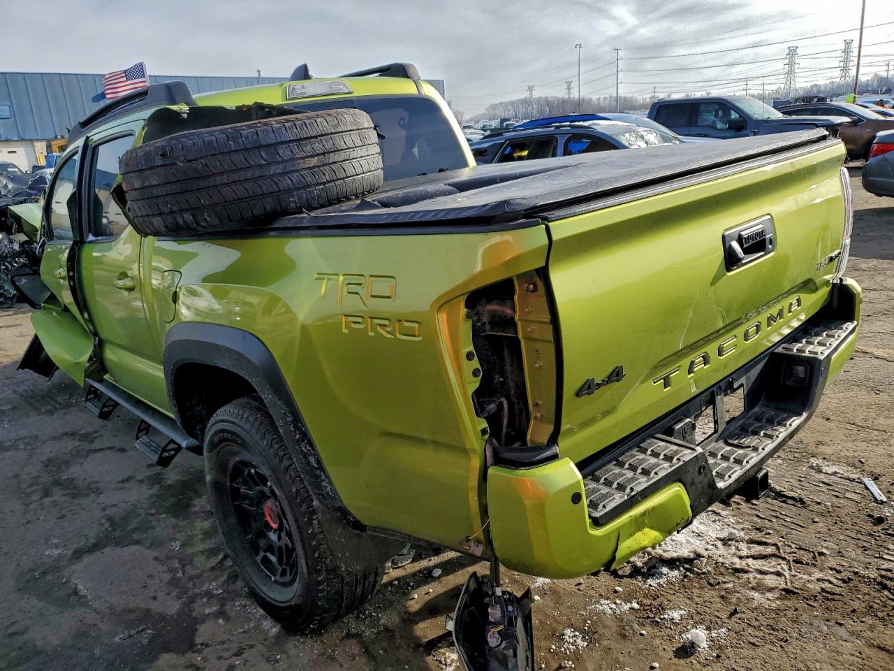 2022 TOYOTA TACOMA DOUBLE CAB photo 4