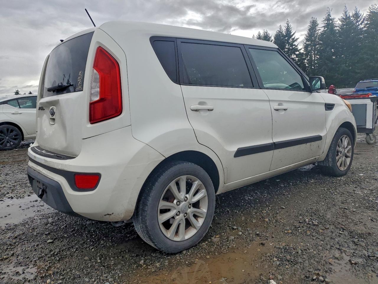 2012 KIA SOUL + photo 3