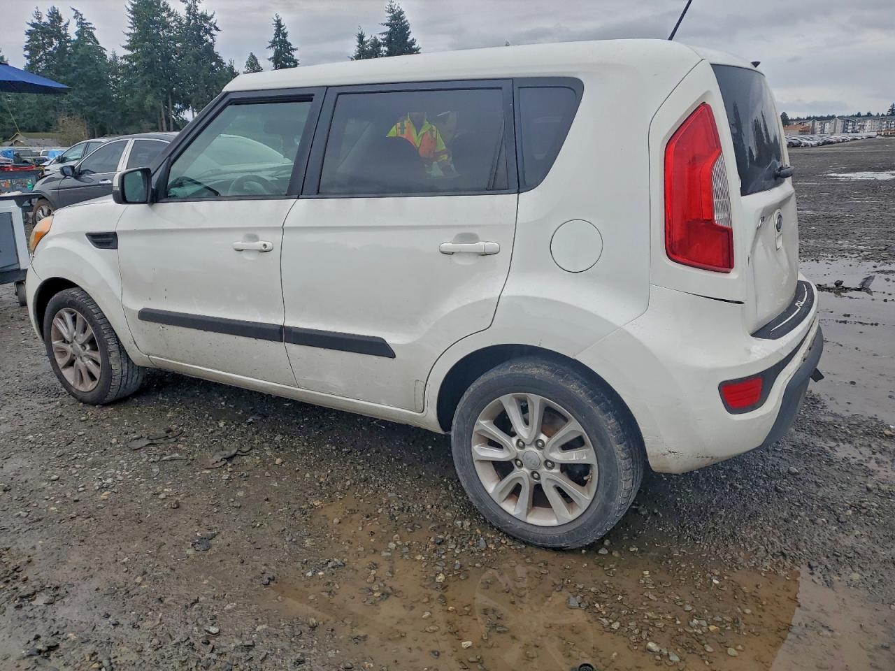 2012 KIA SOUL + photo 2