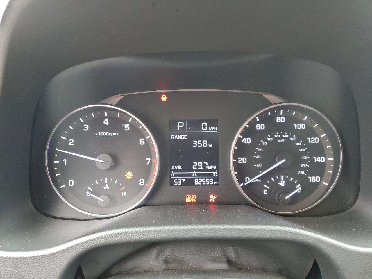 2017 HYUNDAI ELANTRA SE photo 9