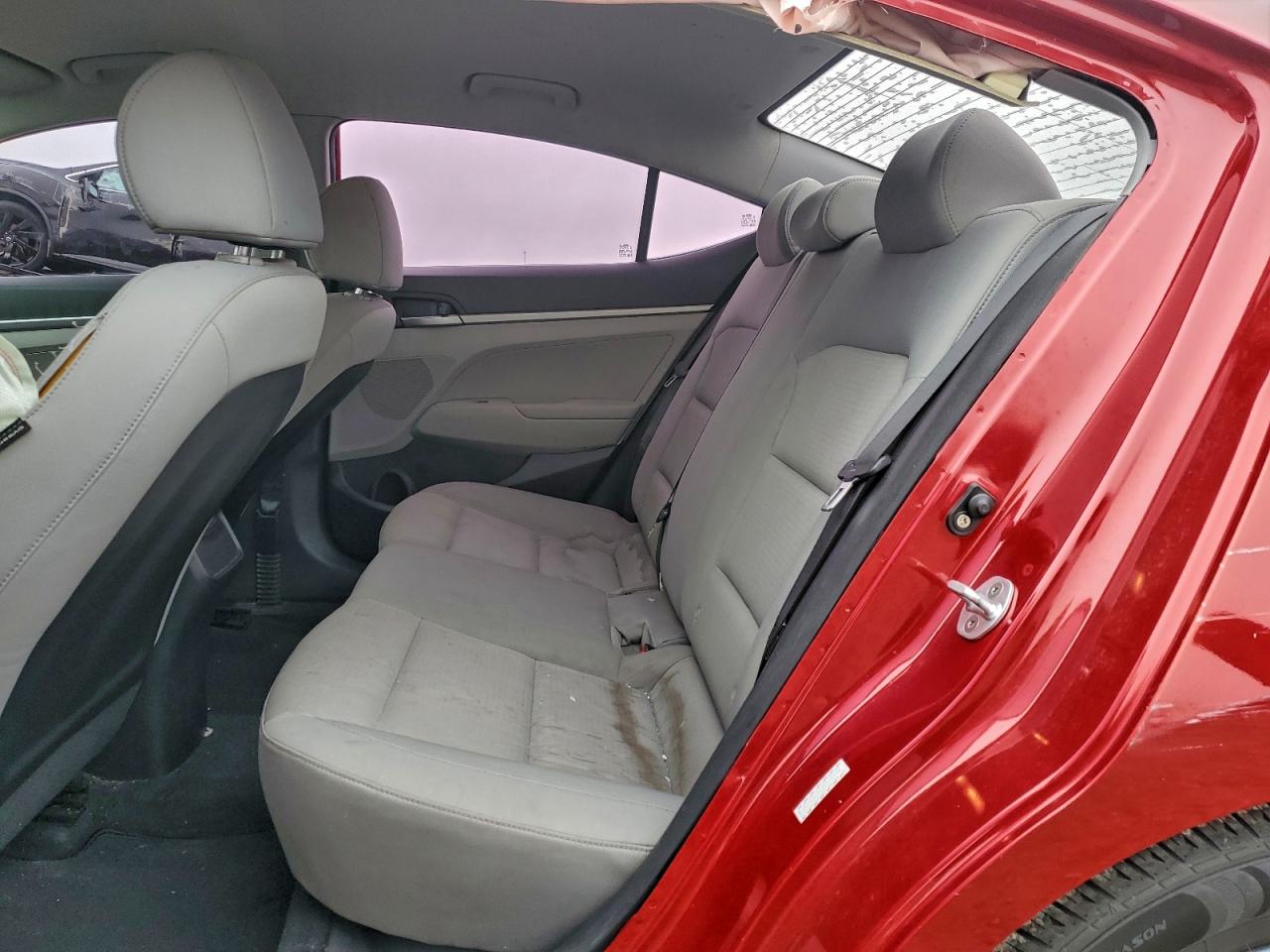 2017 HYUNDAI ELANTRA SE photo 10