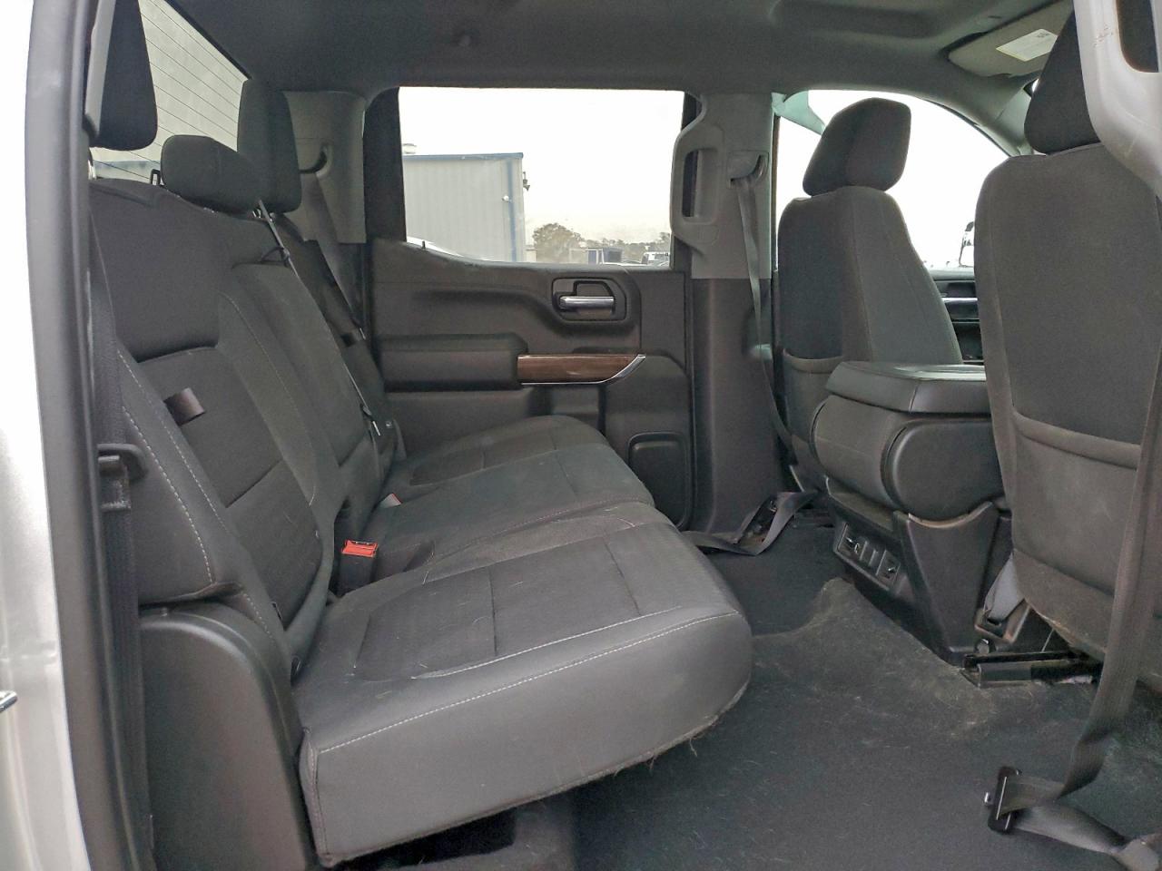 2021 CHEVROLET SILVERADO C1500 RST photo 10