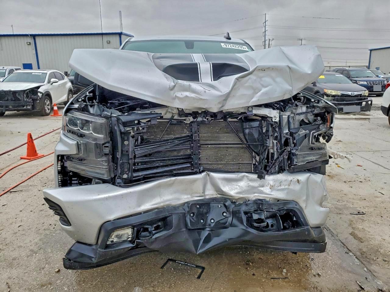 2021 CHEVROLET SILVERADO C1500 RST photo 5