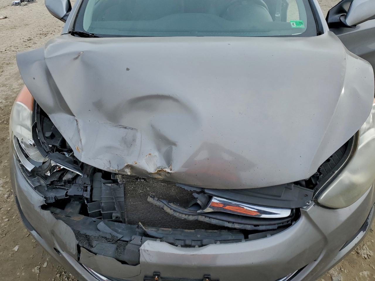 2013 HYUNDAI ELANTRA GLS photo 21