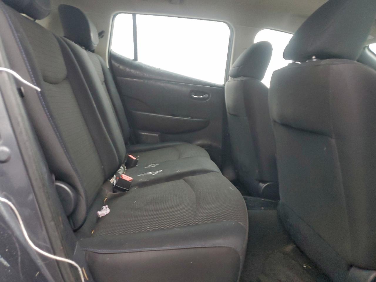2013 NISSAN LEAF S photo 21