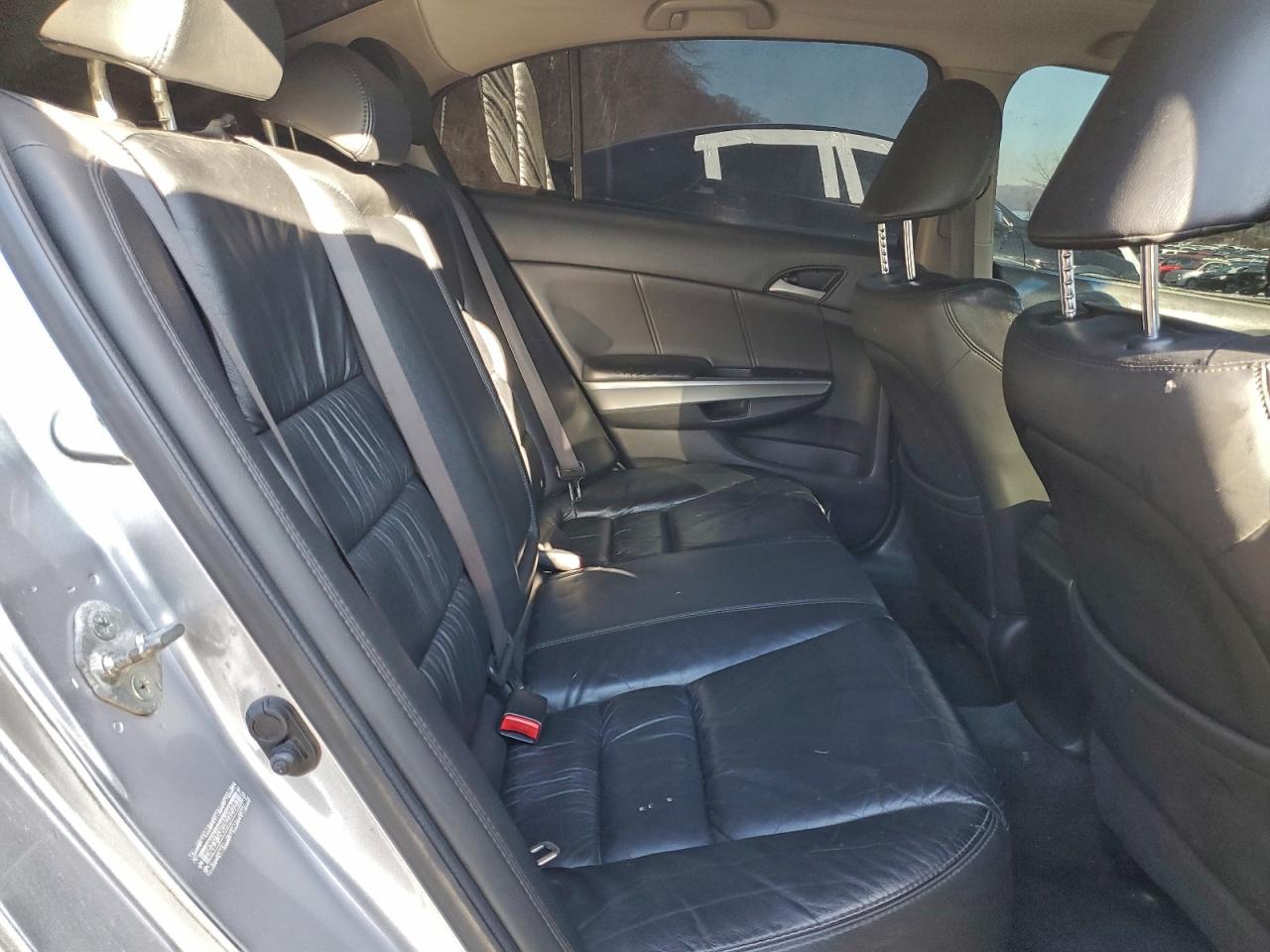 2009 HONDA ACCORD EXL photo 19