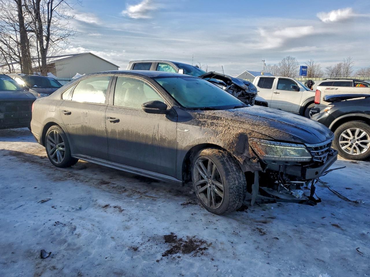 2018 VOLKSWAGEN PASSAT S photo 7