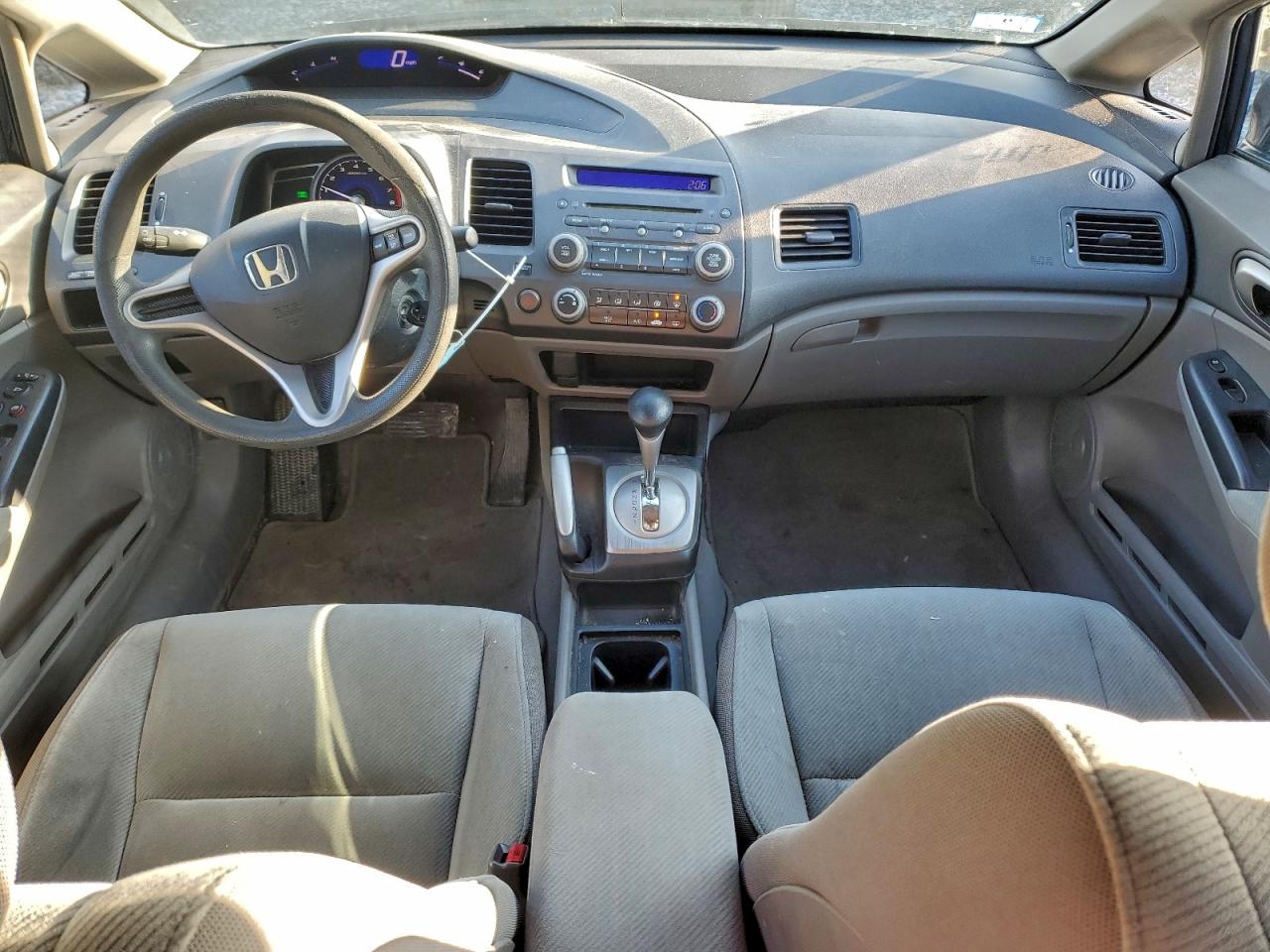 2010 HONDA CIVIC LX photo 15