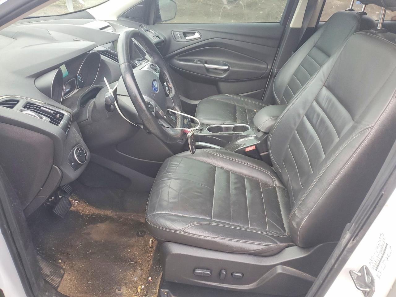 2015 FORD ESCAPE TITANIUM photo 13