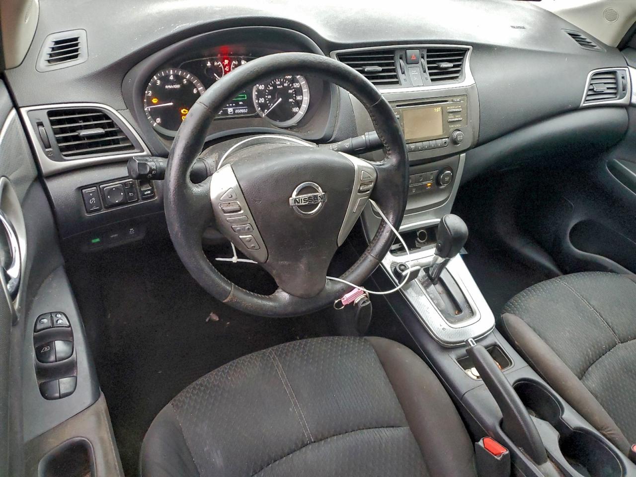 2013 NISSAN SENTRA S photo 22
