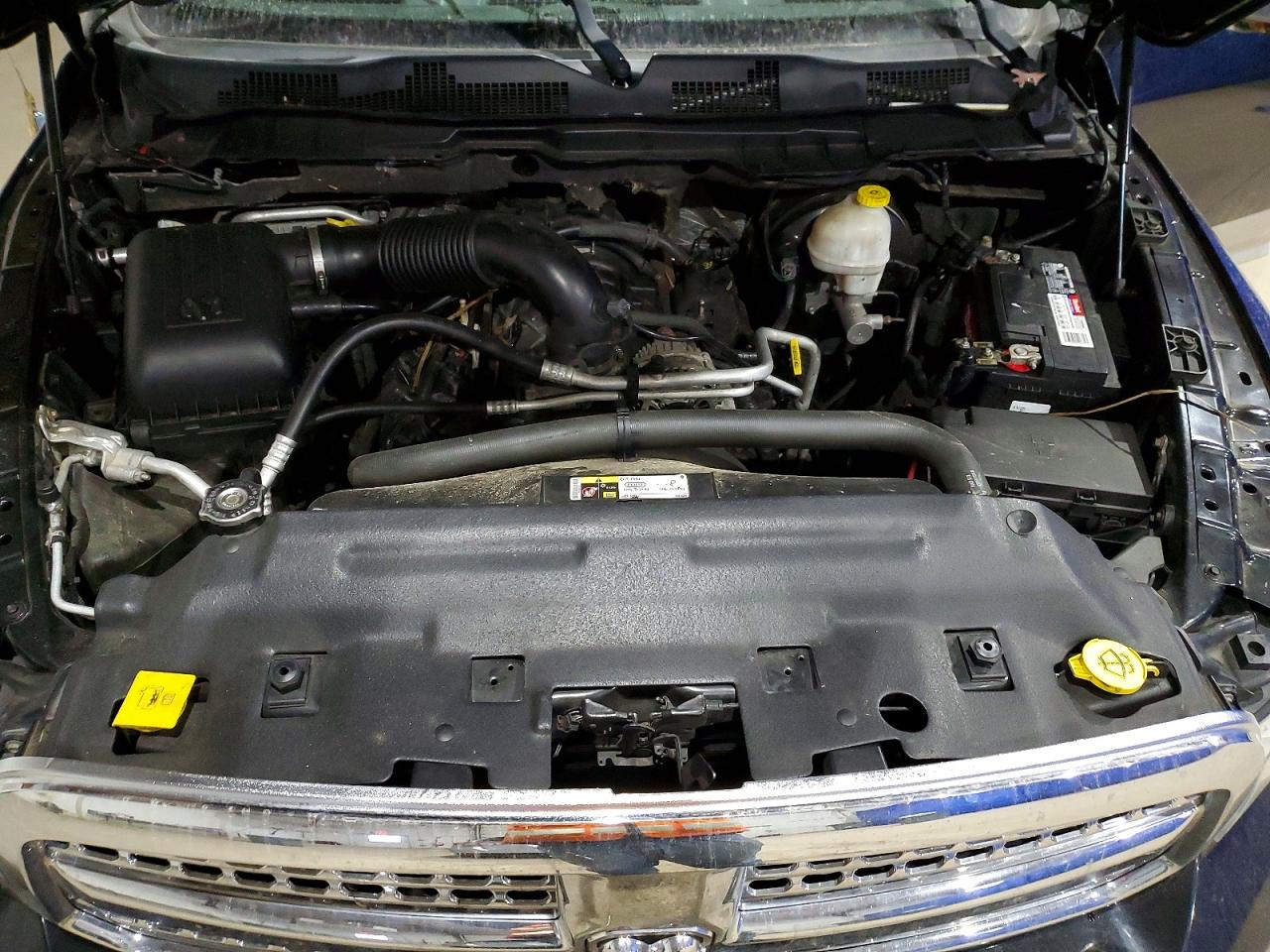 2013 RAM 1500 LARAMIE photo 11