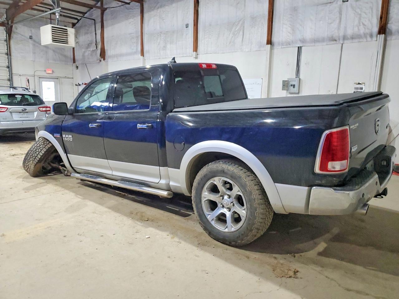 2013 RAM 1500 LARAMIE photo 2