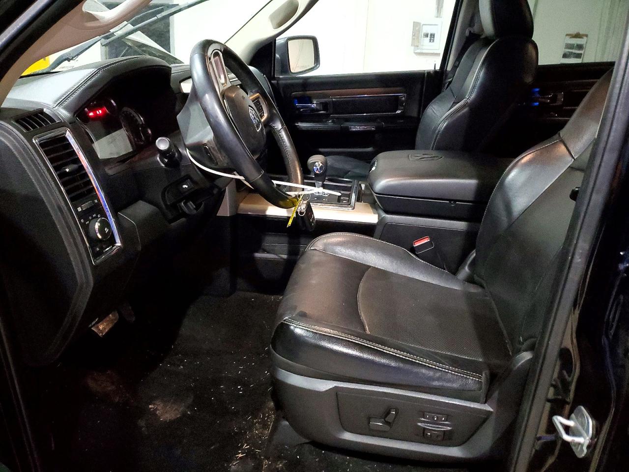 2013 RAM 1500 LARAMIE photo 7