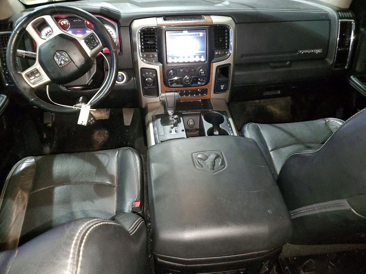 2013 RAM 1500 LARAMIE photo 8