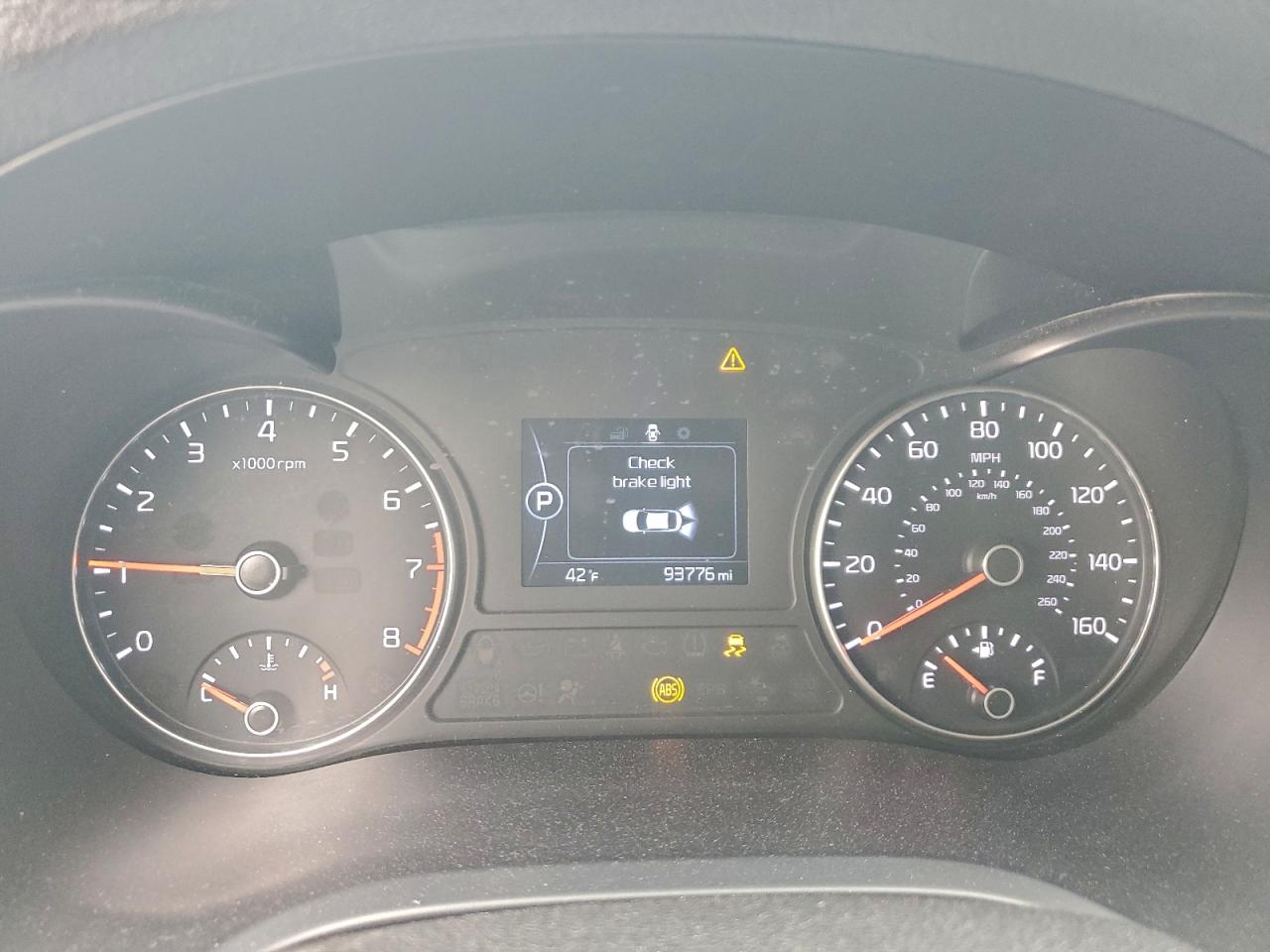 2016 KIA OPTIMA LX photo 25