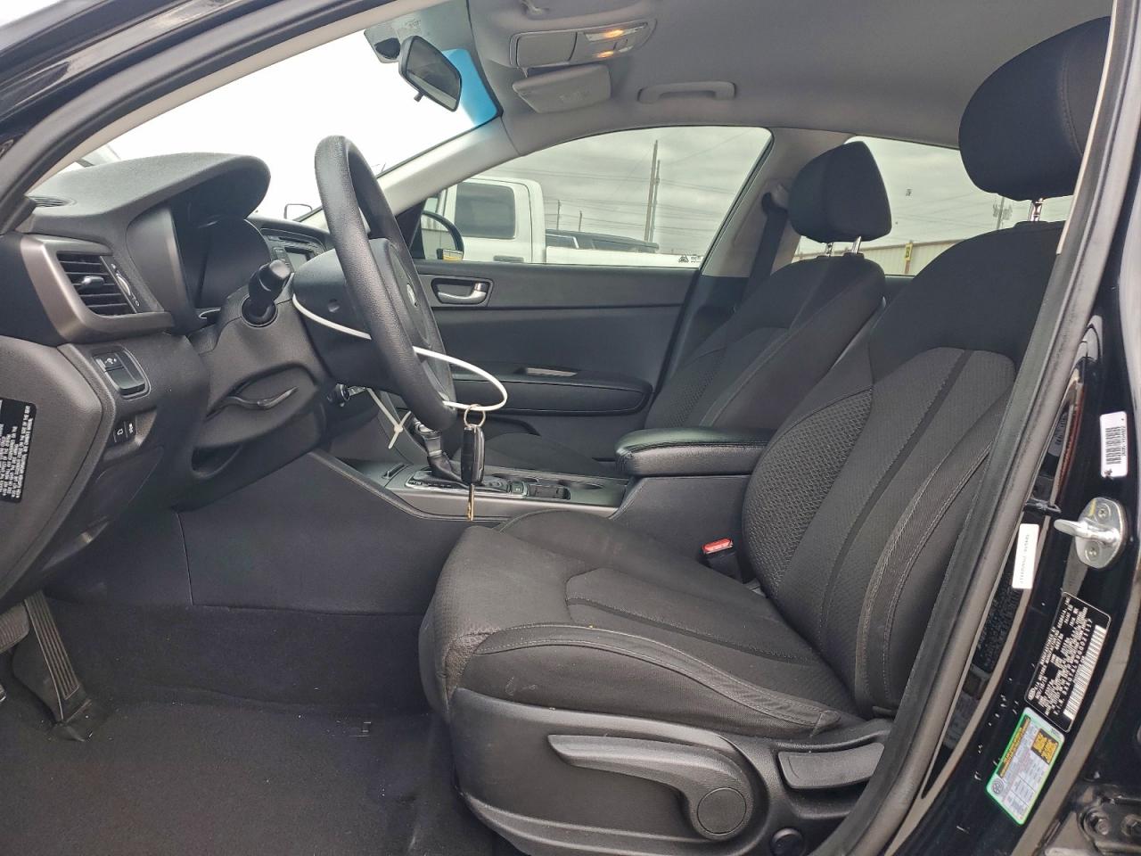 2016 KIA OPTIMA LX photo 19