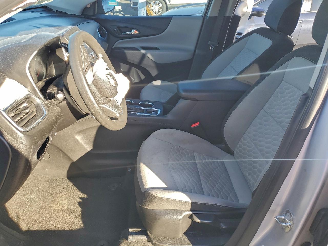 2018 CHEVROLET EQUINOX LS photo 7