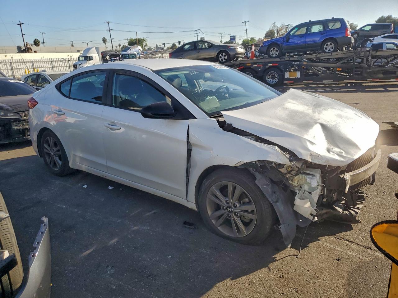 2018 HYUNDAI ELANTRA SEL photo 4