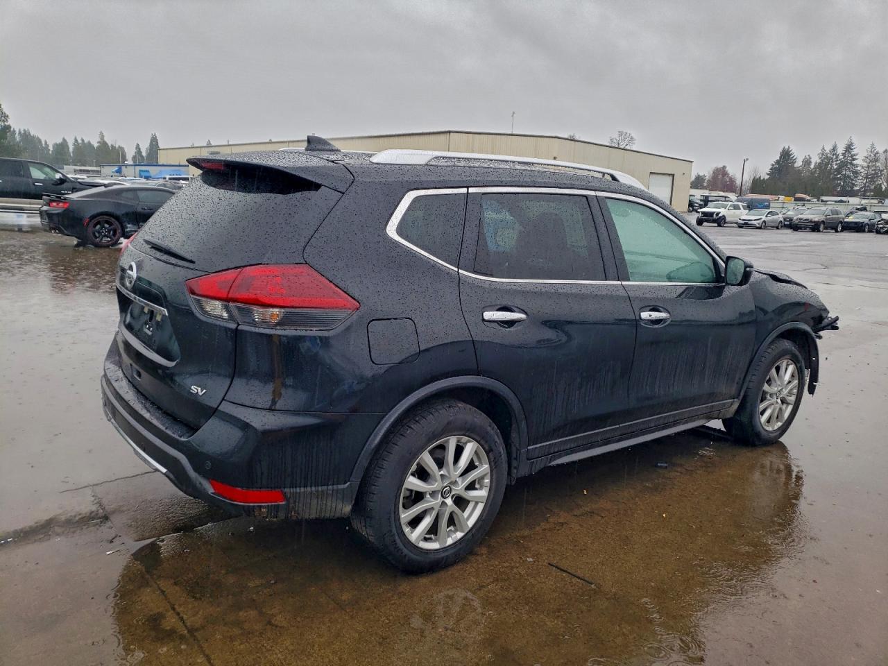2019 NISSAN ROGUE S photo 3