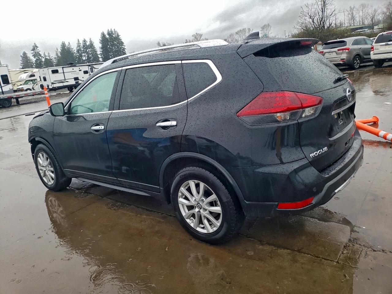 2019 NISSAN ROGUE S photo 2