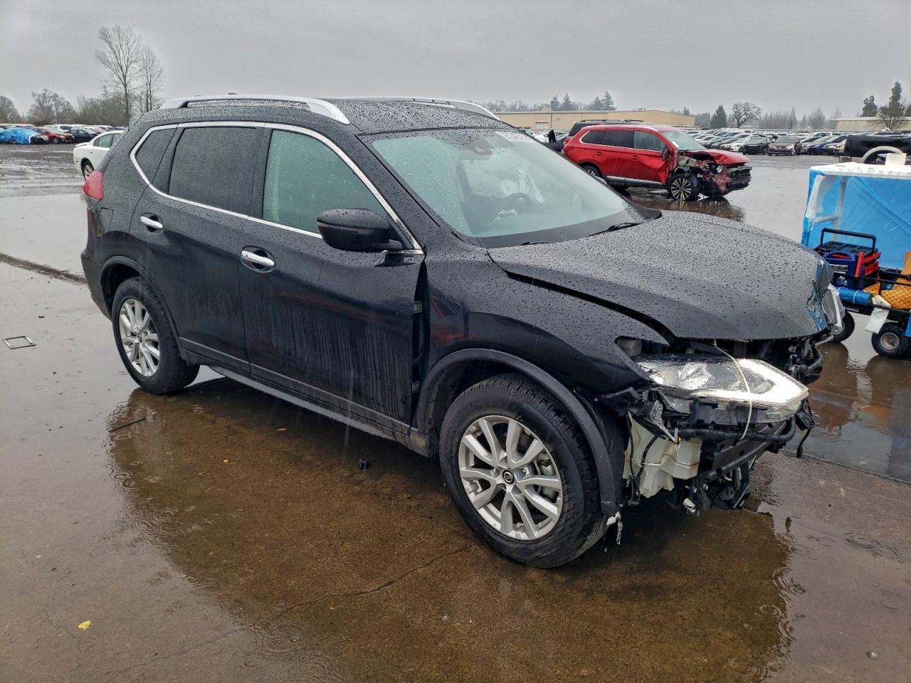 2019 NISSAN ROGUE S photo 4