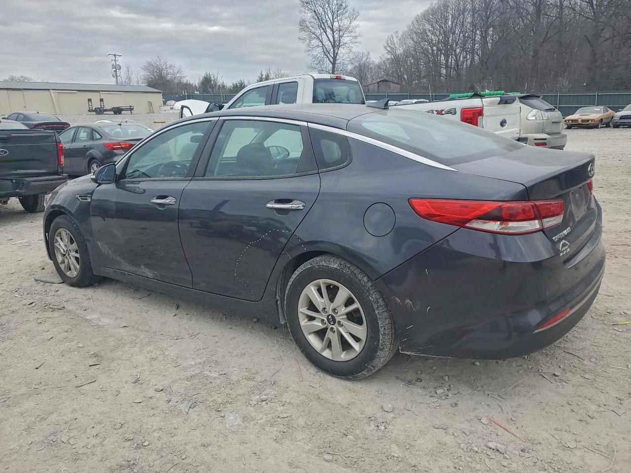 2018 KIA OPTIMA LX photo 4