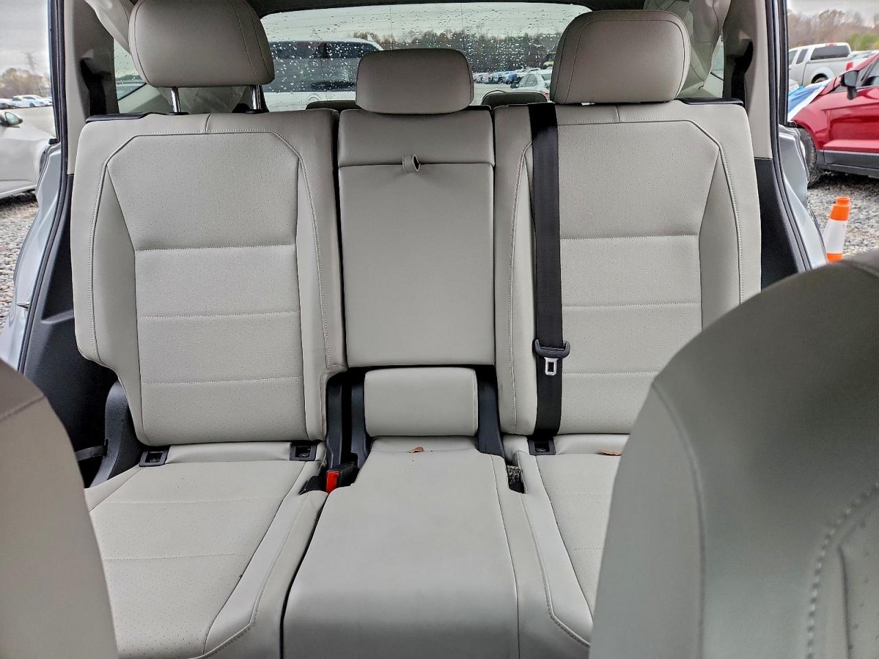 2020 VOLKSWAGEN TIGUAN SE photo 19
