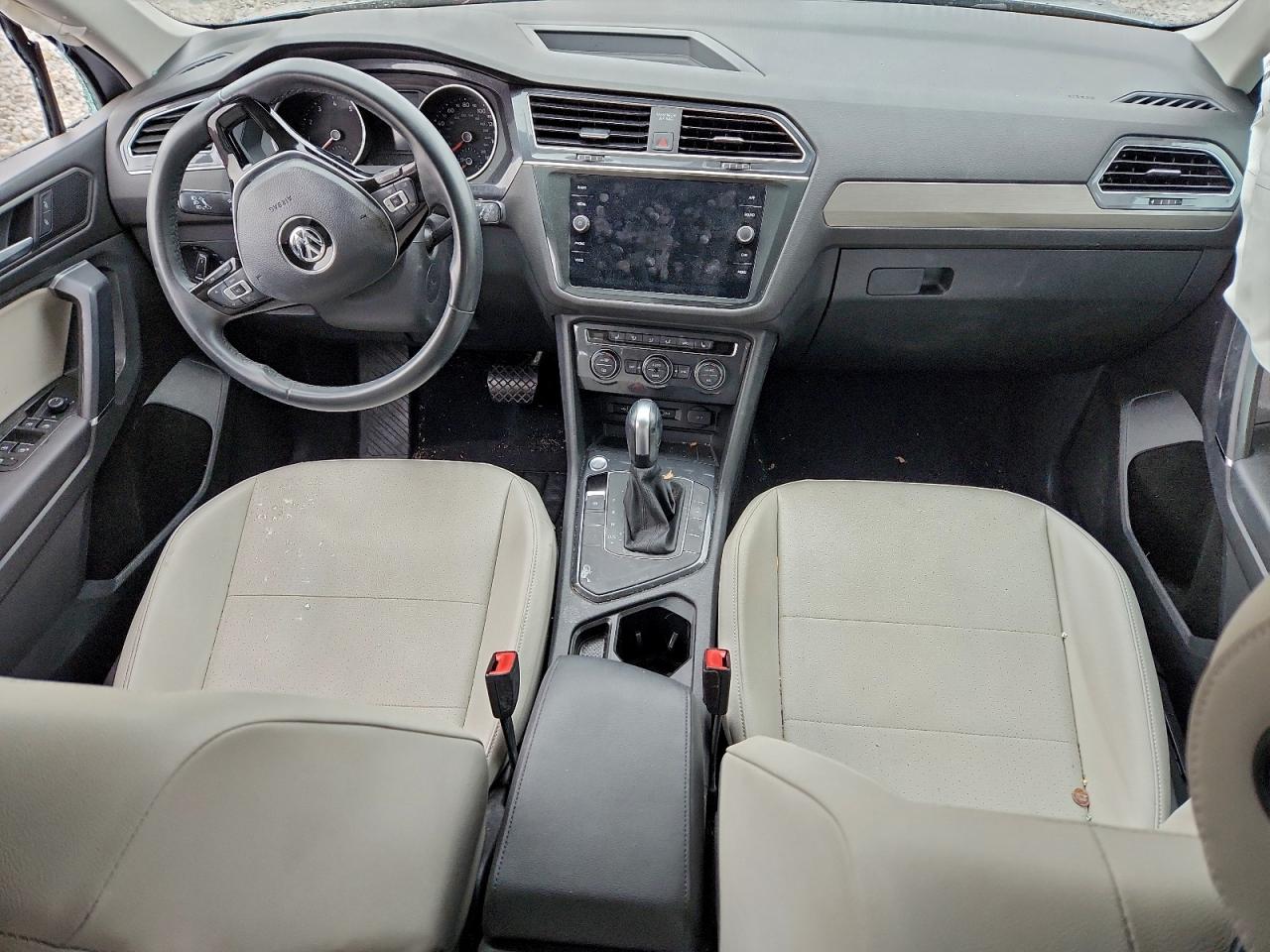 2020 VOLKSWAGEN TIGUAN SE photo 15
