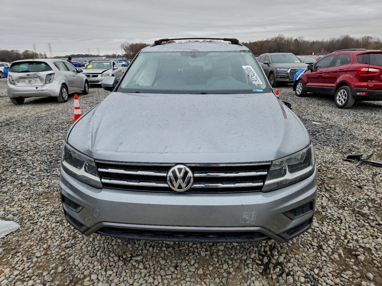 2020 VOLKSWAGEN TIGUAN SE photo 9