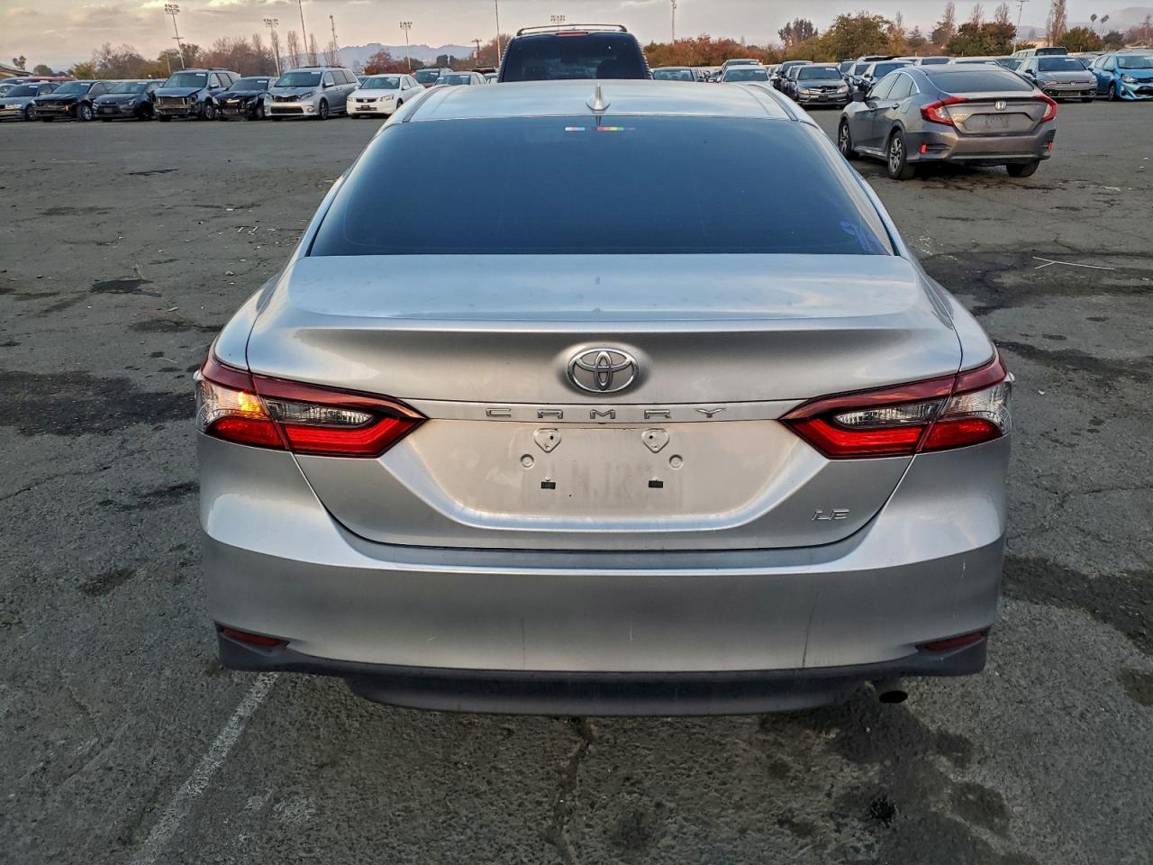2024 TOYOTA CAMRY LE photo 11