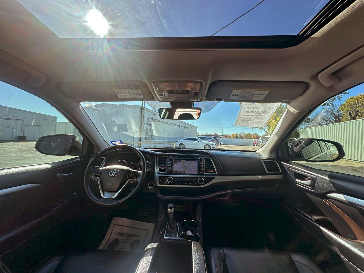 2018 TOYOTA HIGHLANDER SE photo 17