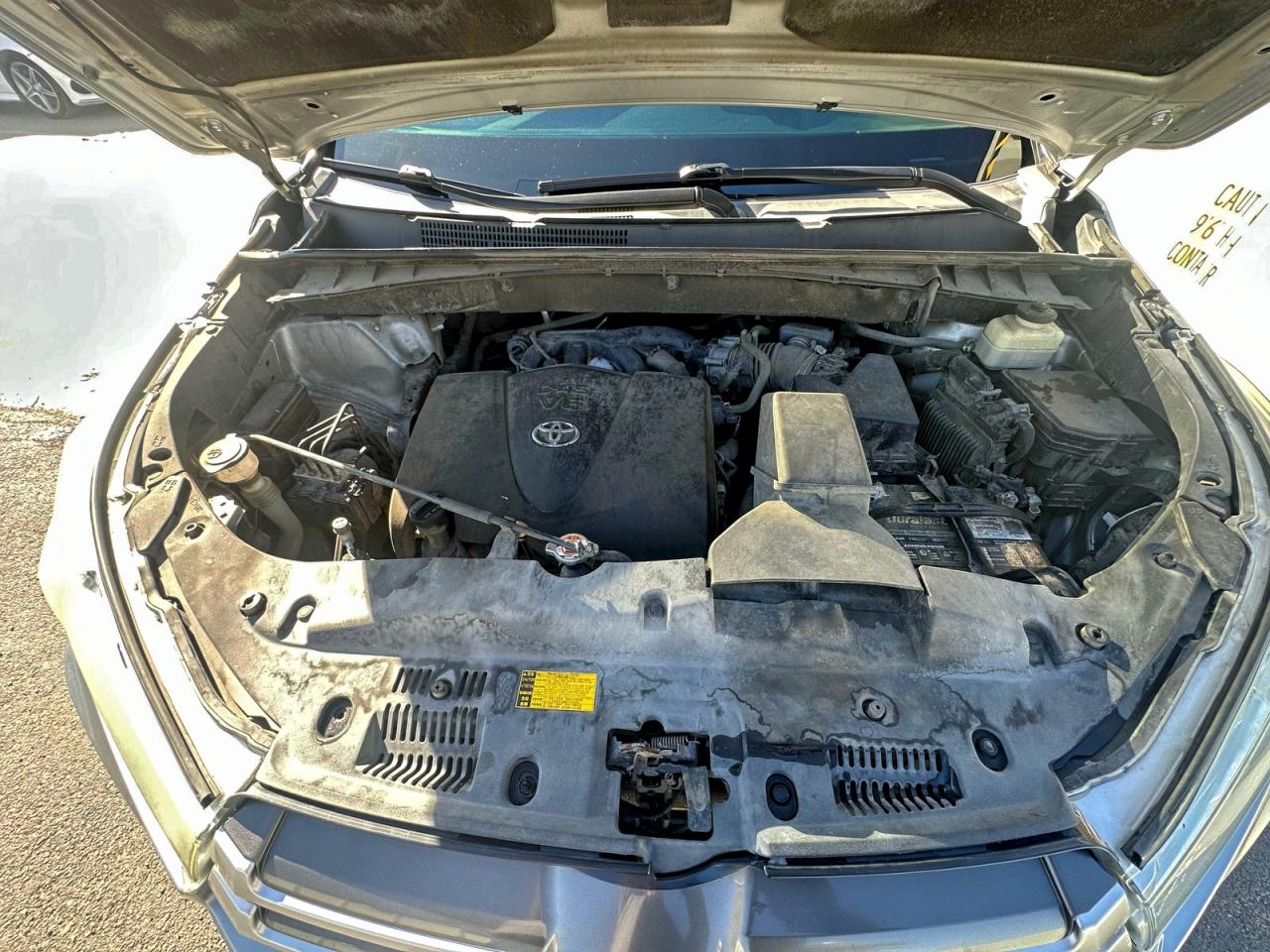 2018 TOYOTA HIGHLANDER SE photo 13