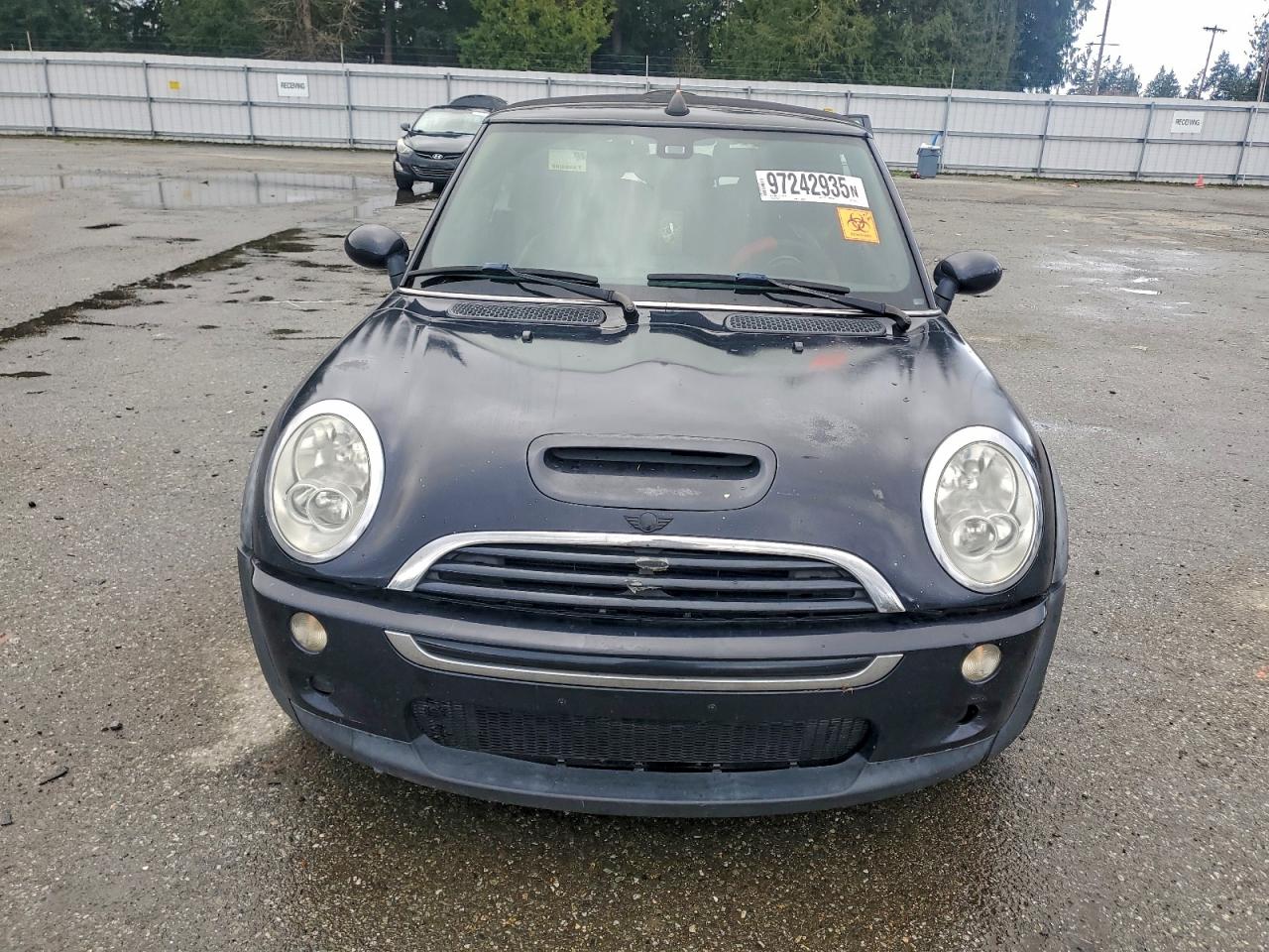 2006 MINI COOPER S photo 5
