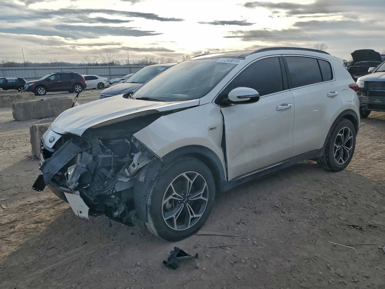 2021 KIA SPORTAGE SX photo 2