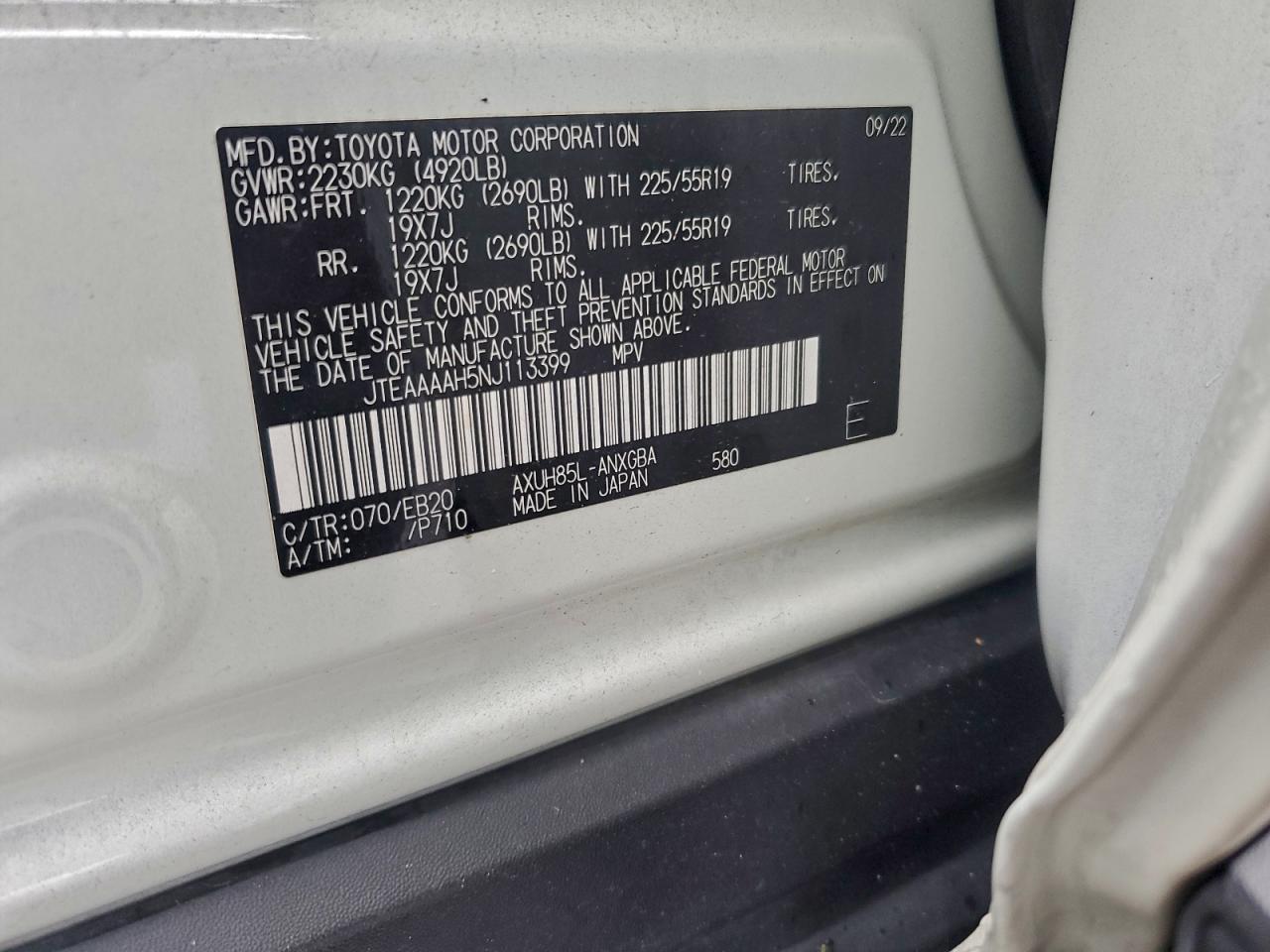 2022 TOYOTA VENZA LE photo 25