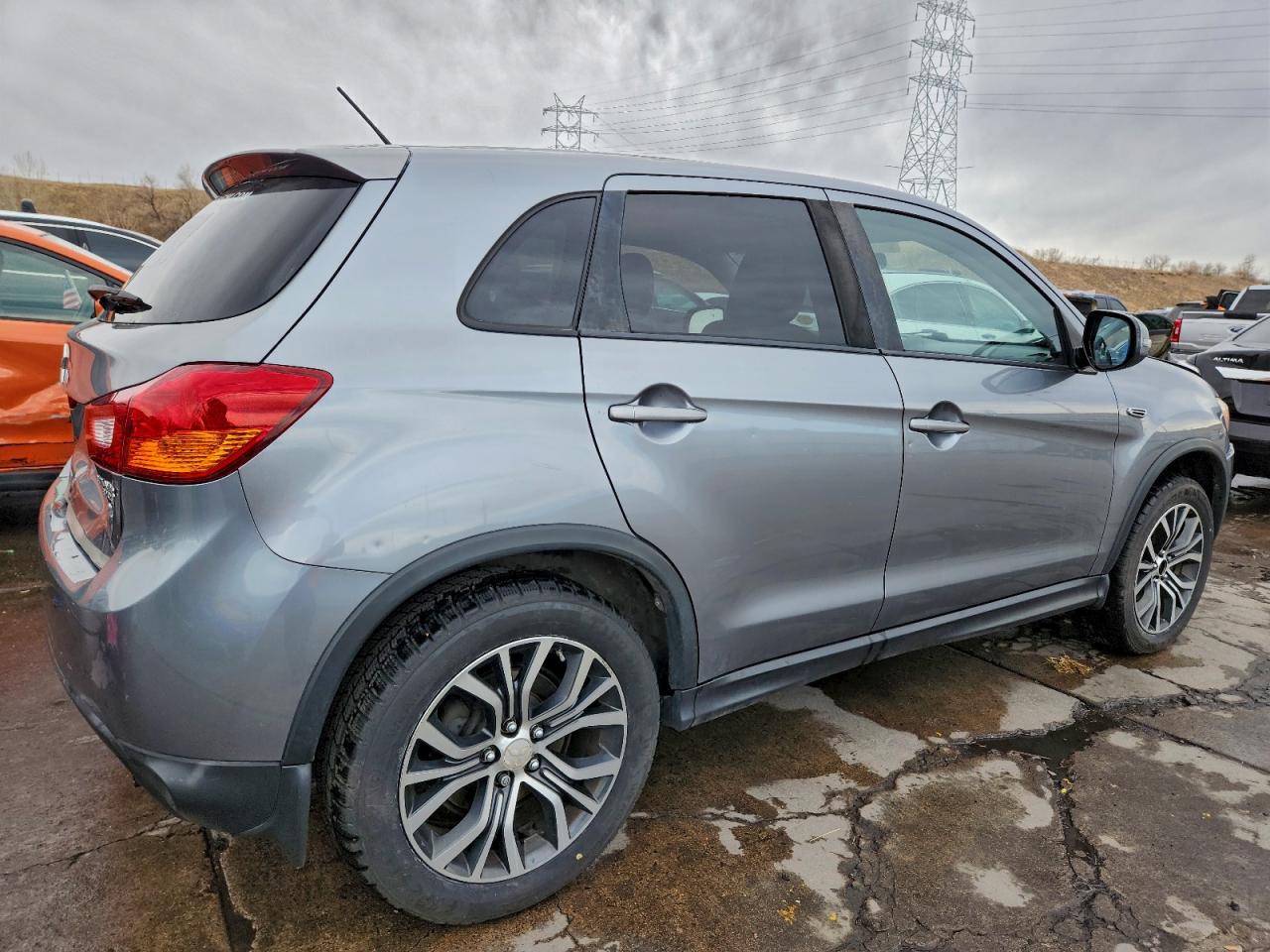 2016 MITSUBISHI OUTLANDER SPORT ES photo 5
