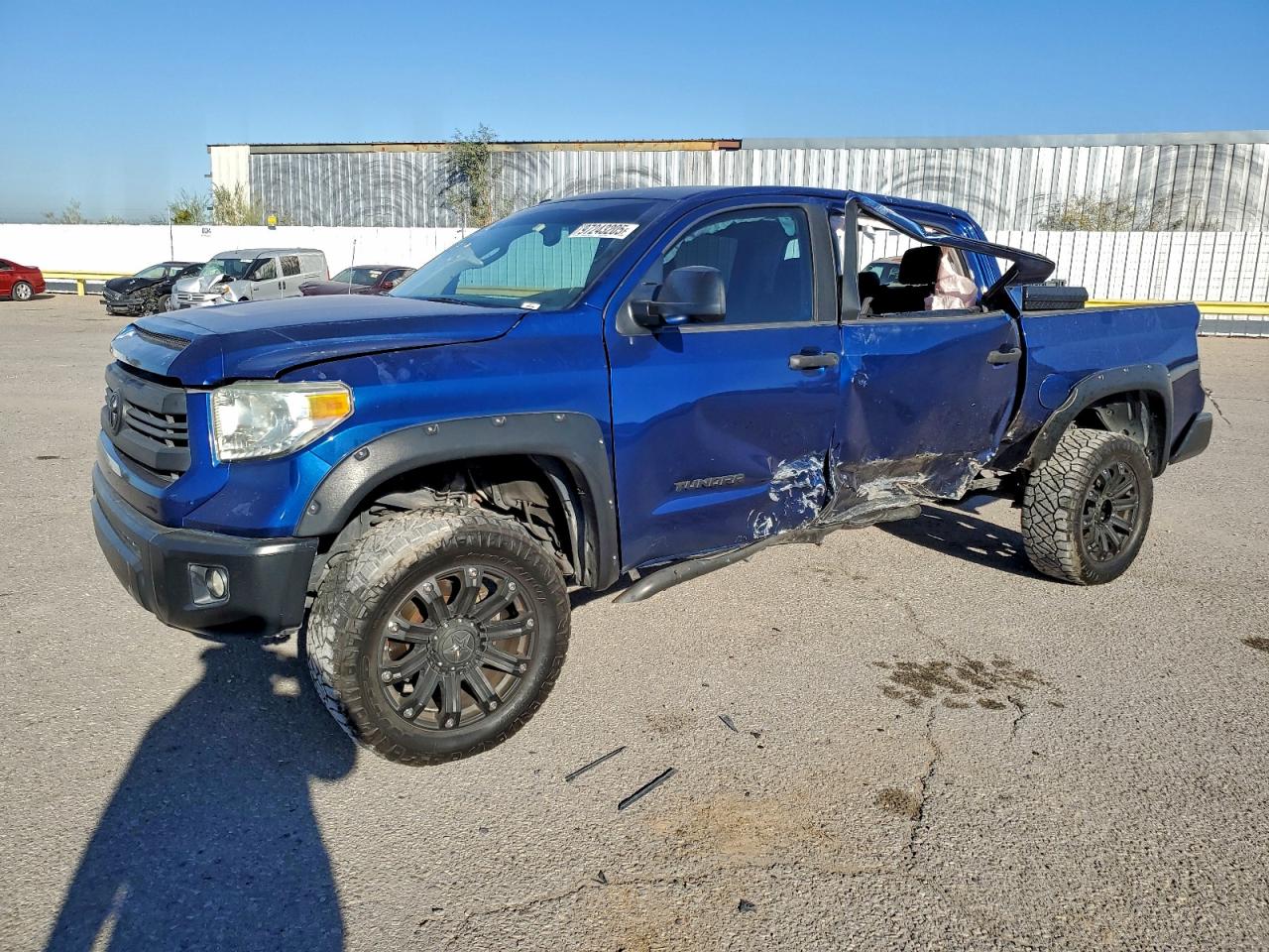 2014 TOYOTA TUNDRA