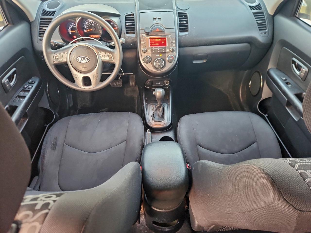 2011 KIA SOUL + photo 8