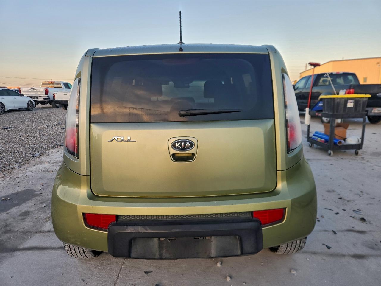 2011 KIA SOUL + photo 6