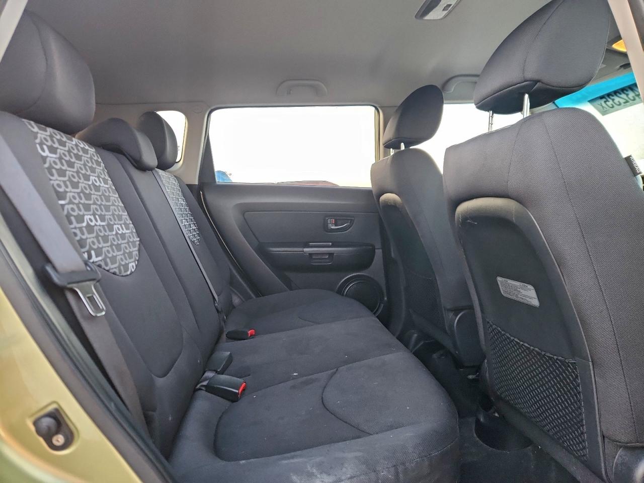 2011 KIA SOUL + photo 11