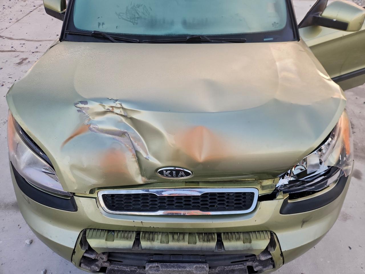 2011 KIA SOUL + photo 12
