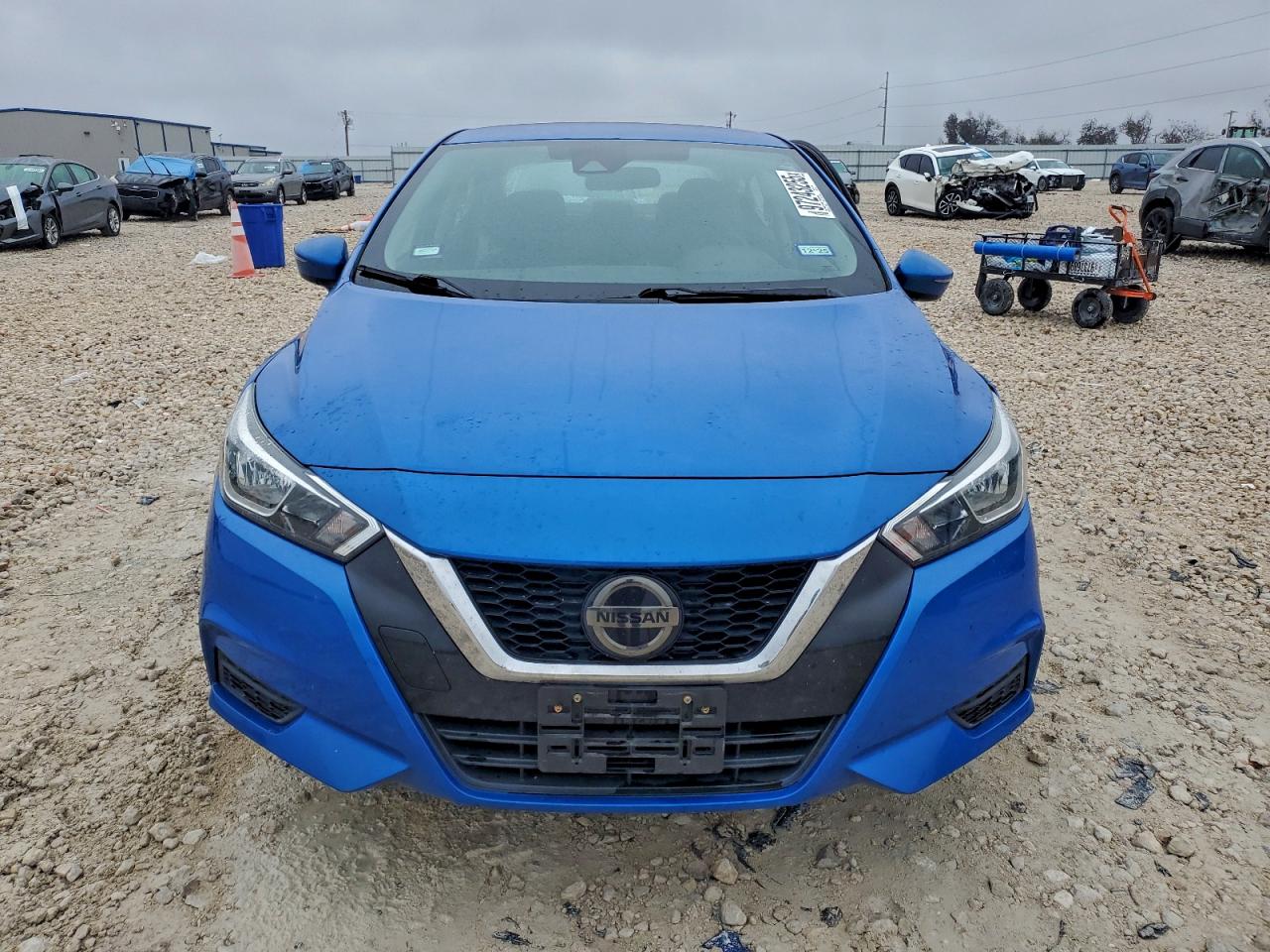 2021 NISSAN VERSA SV photo 17