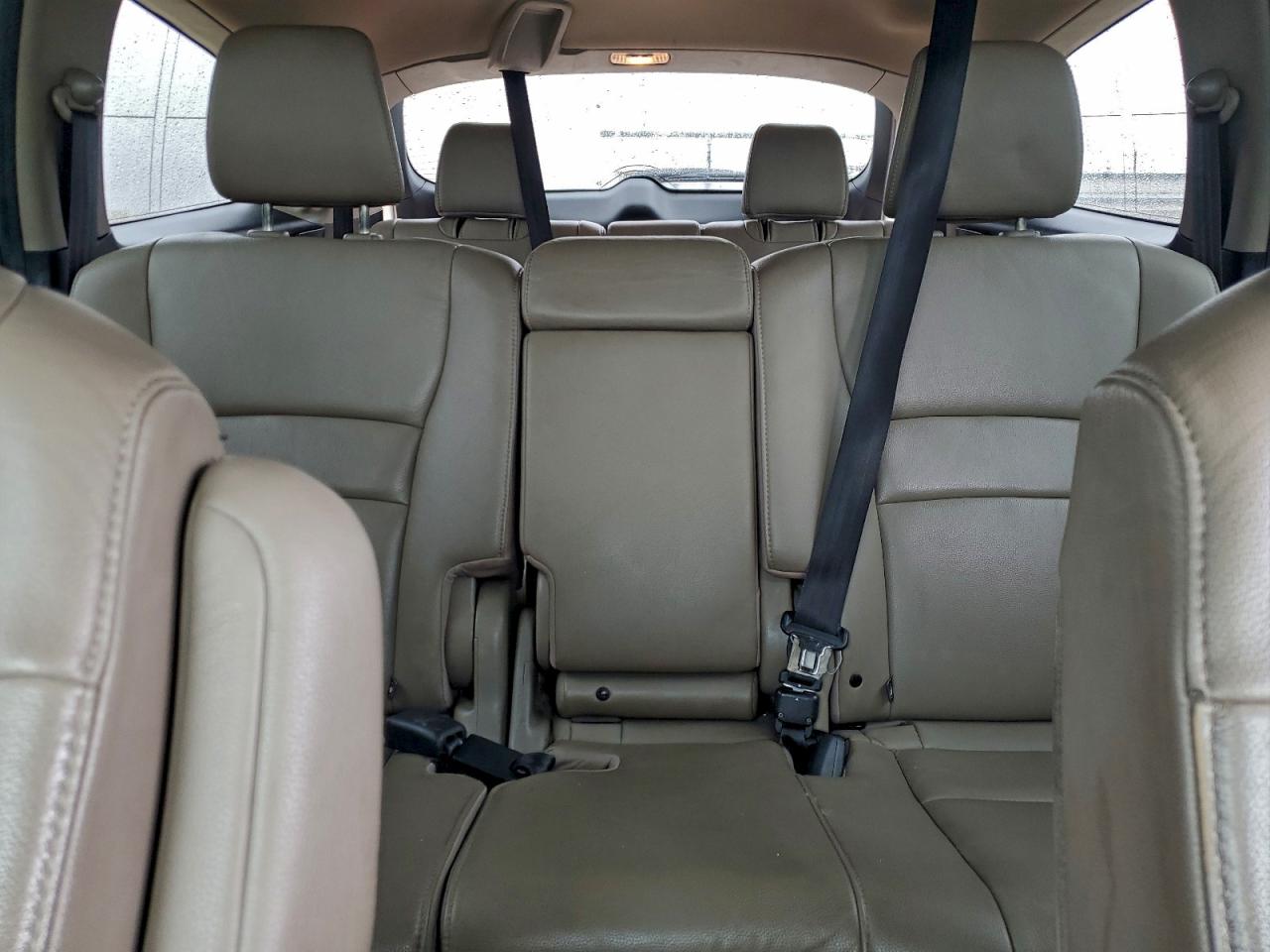 2016 HONDA PILOT TOURING photo 28