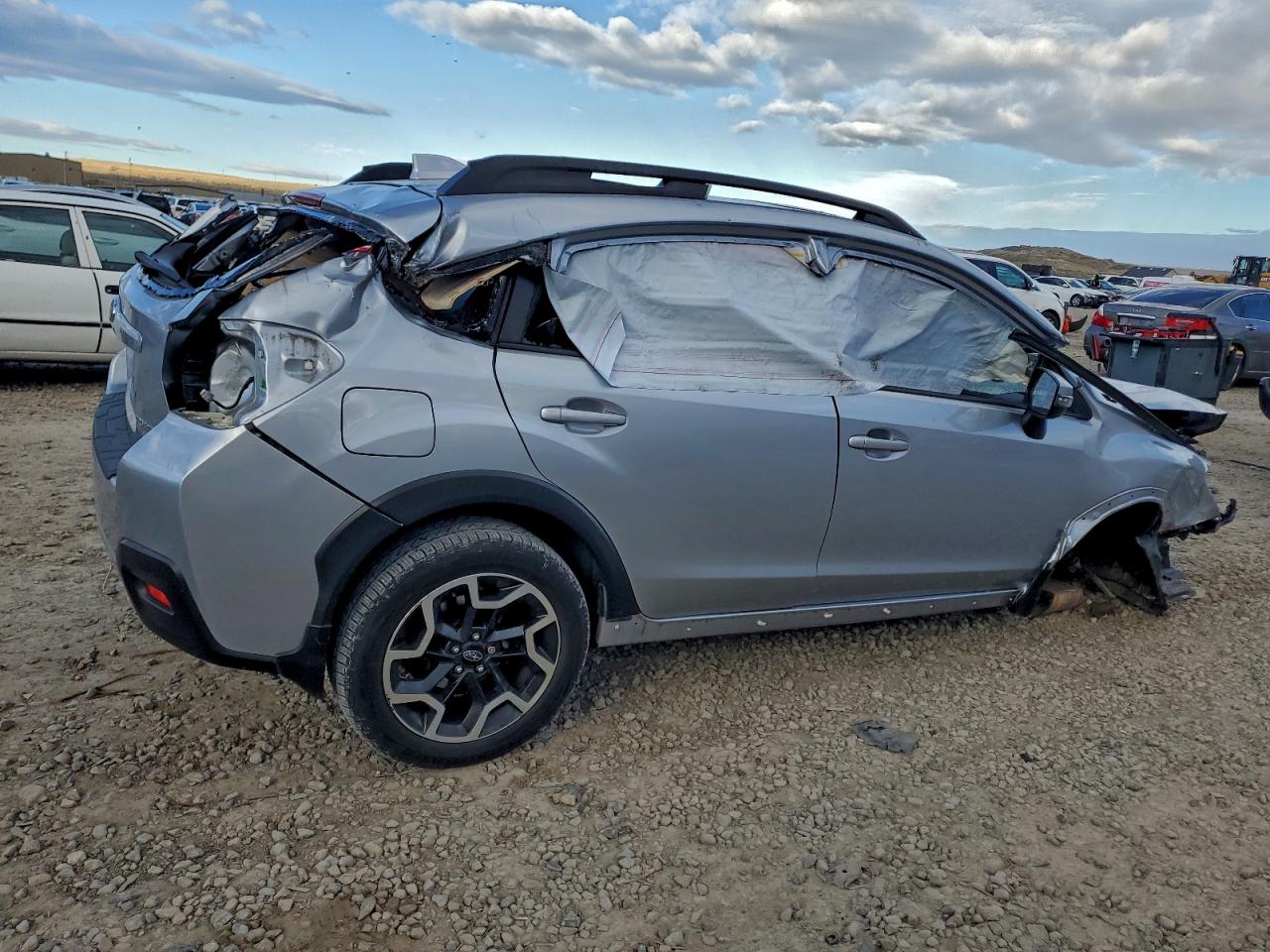 2017 SUBARU CROSSTREK LIMITED photo 5