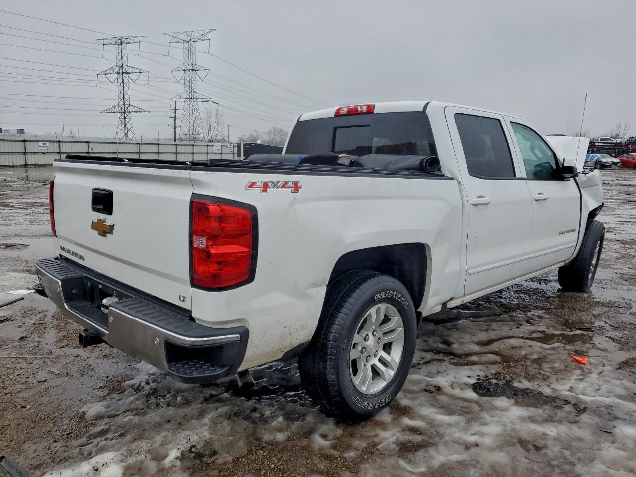 2017 CHEVROLET SILVERADO K1500 LT photo 3