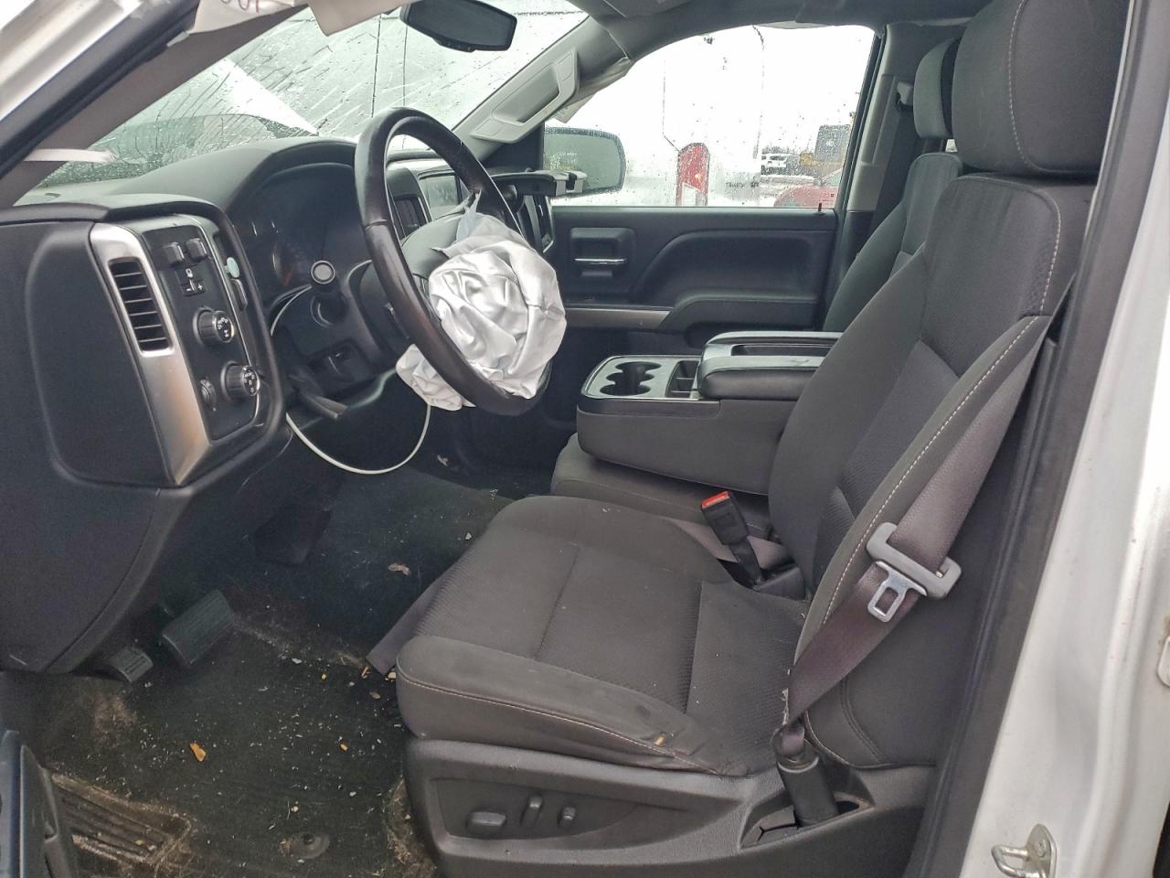 2017 CHEVROLET SILVERADO K1500 LT photo 7