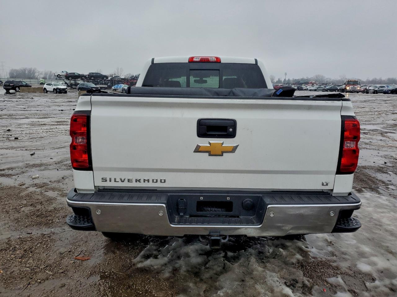 2017 CHEVROLET SILVERADO K1500 LT photo 6
