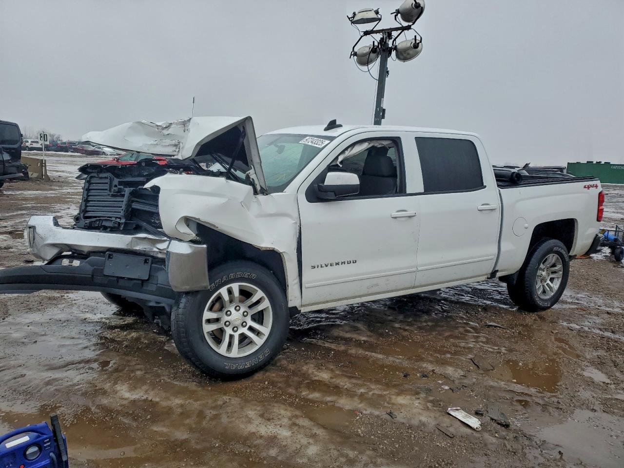 2017 CHEVROLET SILVERADO
